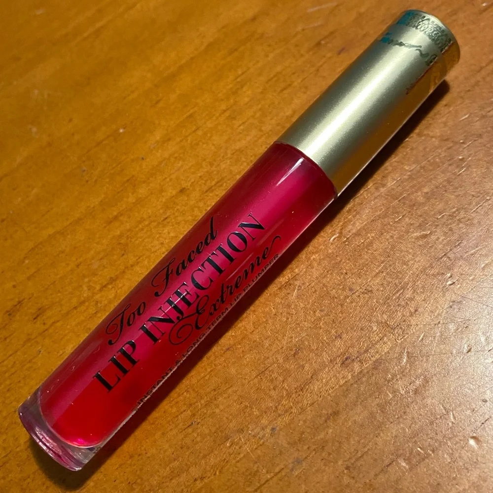 Too Faced Lip Injection Extreme Lip Plumper Pink Punch